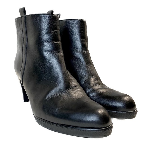 Mint Stuart Weitzman Black Leather Boots Size 6 M - Picture 1 of 14